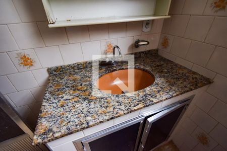 Casa de condomínio à venda com 88m², 2 quartos e sem vagaBanheiro Social