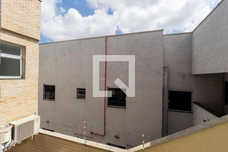 Casa à venda com 140m², 4 quartos e 3 vagasVista do Quarto 2