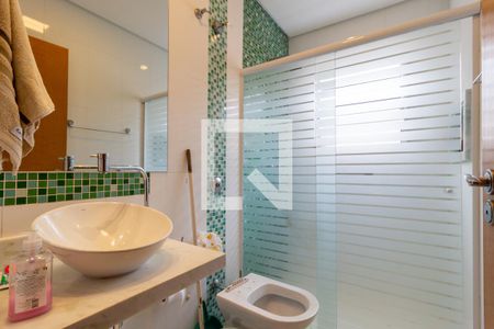 Casa à venda com 140m², 4 quartos e 3 vagasBanheiro - Social