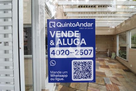 Placa de apartamento para alugar com 2 quartos, 97m² em Vila Uberabinha, São Paulo