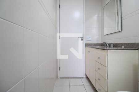 Banheiro Comum de apartamento para alugar com 2 quartos, 97m² em Vila Uberabinha, São Paulo