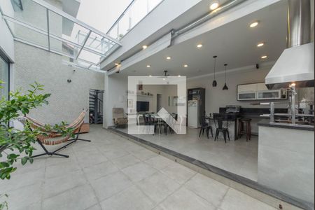Casa à venda com 260m², 3 quartos e 3 vagas Casa à venda com 260m², 3 quartos e 3 vagasÁrea Gourmet
