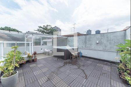 Casa à venda com 260m², 3 quartos e 3 vagas Casa à venda com 260m², 3 quartos e 3 vagasSpa