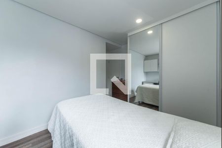 Casa à venda com 260m², 3 quartos e 3 vagas Casa à venda com 260m², 3 quartos e 3 vagasSuíte 2