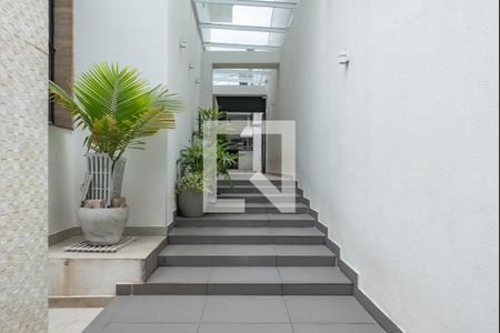 Casa à venda com 260m², 3 quartos e 3 vagas Casa à venda com 260m², 3 quartos e 3 vagasEntrada