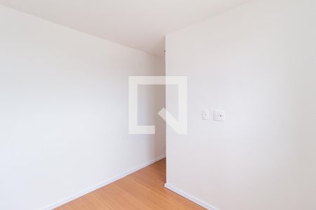 Quarto 1 de apartamento para alugar com 2 quartos, 40m² em Vila da Oportunidade, Carapicuíba