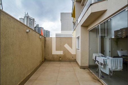 Casa à venda com 270m², 3 quartos e 4 vagas Casa à venda com 270m², 3 quartos e 4 vagasQuintal