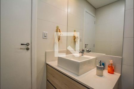 Casa à venda com 270m², 3 quartos e 4 vagas Casa à venda com 270m², 3 quartos e 4 vagasBanheiro da Suíte 2