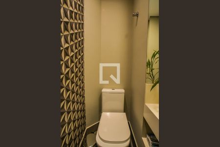 Casa à venda com 270m², 3 quartos e 4 vagas Casa à venda com 270m², 3 quartos e 4 vagasLavabo