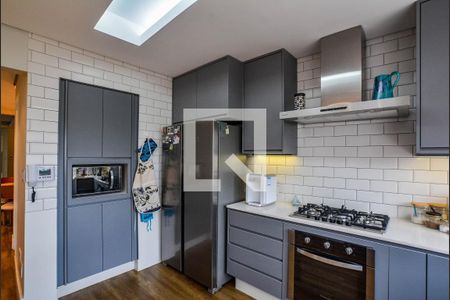 Casa à venda com 270m², 3 quartos e 4 vagas Casa à venda com 270m², 3 quartos e 4 vagasCozinha