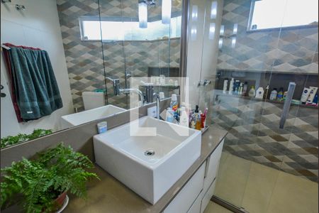 Casa à venda com 270m², 3 quartos e 4 vagas Casa à venda com 270m², 3 quartos e 4 vagasBanheiro da Suíte 3