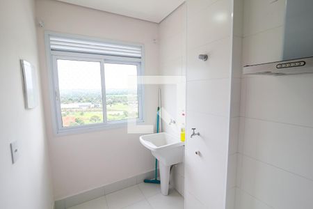 Apartamento para alugar com 65m², 3 quartos e 2 vagas Apartamento para alugar com 65m², 3 quartos e 2 vagasCozinha e Área de Serviço