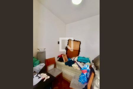 Apartamento à venda com 270m², 4 quartos e 1 vaga Apartamento à venda com 270m², 4 quartos e 1 vagaQuarto serviço