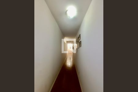 Apartamento à venda com 270m², 4 quartos e 1 vaga Apartamento à venda com 270m², 4 quartos e 1 vagaCorredor