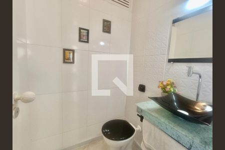 Lavabo de apartamento à venda com 4 quartos, 270m² em Copacabana, Rio de Janeiro