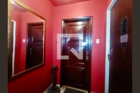 Apartamento à venda com 270m², 4 quartos e 1 vaga Apartamento à venda com 270m², 4 quartos e 1 vagaHall externo