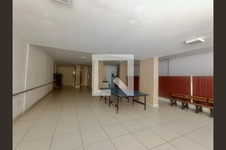 Apartamento à venda com 270m², 4 quartos e 1 vaga Apartamento à venda com 270m², 4 quartos e 1 vagaPortaria