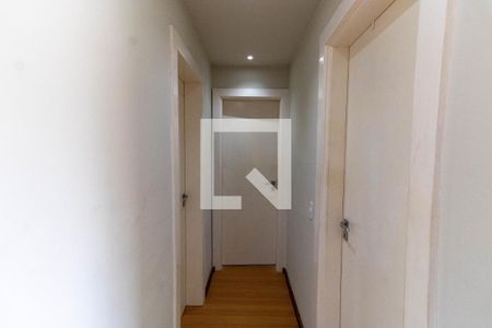 Corredor de apartamento para alugar com 2 quartos, 70m² em Pendotiba, Niterói