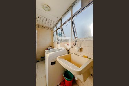 Apartamento à venda com 100m², 3 quartos e 2 vagasÁrea de Serviço