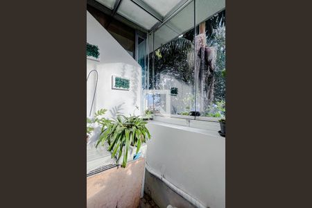 Apartamento à venda com 100m², 3 quartos e 2 vagasVaranda da Suíte