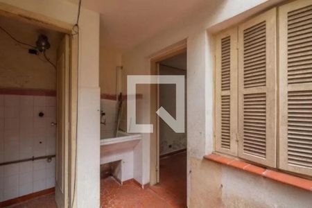Casa à venda com 147m², 2 quartos e 2 vagas
