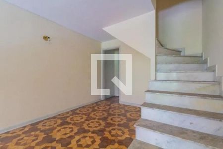 Casa à venda com 147m², 2 quartos e 2 vagas