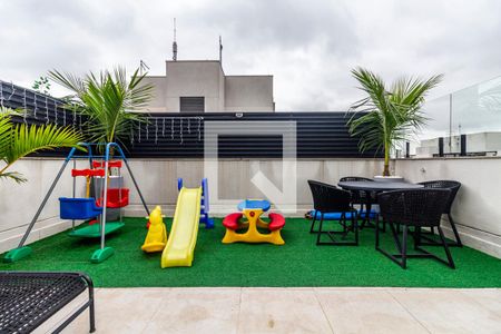 Apartamento à venda com 240m², 3 quartos e 3 vagasCobertura