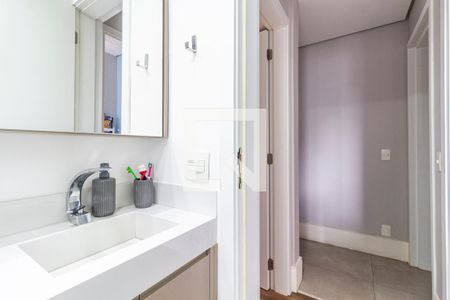 Apartamento à venda com 240m², 3 quartos e 3 vagasBanheiro Social