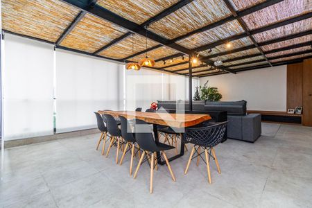 Apartamento à venda com 240m², 3 quartos e 3 vagasCobertura