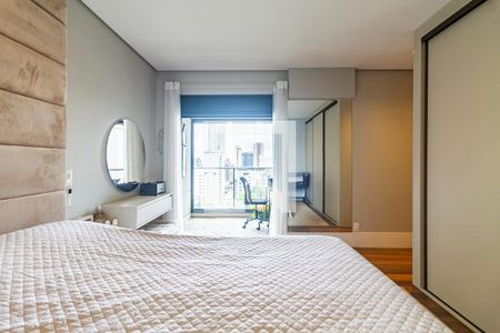 Apartamento à venda com 240m², 3 quartos e 3 vagasSuíte