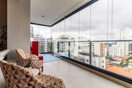 Apartamento à venda com 240m², 3 quartos e 3 vagasVaranda