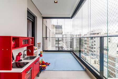 Varanda de apartamento à venda com 3 quartos, 240m² em Sumaré, São Paulo