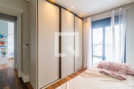 Apartamento à venda com 240m², 3 quartos e 3 vagasQuarto 2