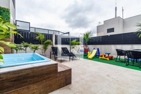 Apartamento à venda com 240m², 3 quartos e 3 vagasCobertura