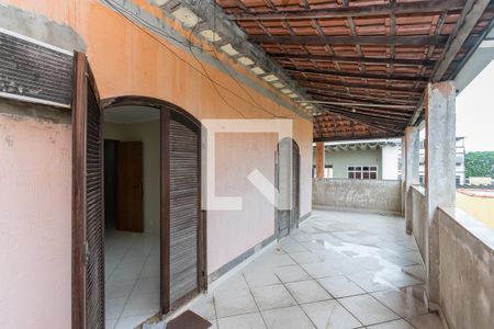 Casa à venda com 120m², 3 quartos e 2 vagas Casa à venda com 120m², 3 quartos e 2 vagasVaranda do 2º andar