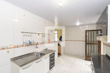 Casa à venda com 120m², 3 quartos e 2 vagas Casa à venda com 120m², 3 quartos e 2 vagasCozinha