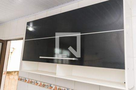 Casa à venda com 120m², 3 quartos e 2 vagas Casa à venda com 120m², 3 quartos e 2 vagasCozinha - Armários