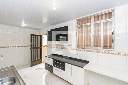 Casa à venda com 120m², 3 quartos e 2 vagas Casa à venda com 120m², 3 quartos e 2 vagasCozinha