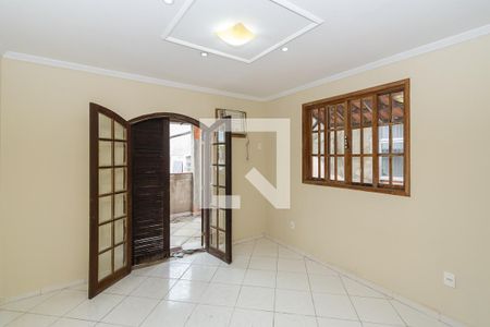Casa à venda com 120m², 3 quartos e 2 vagas Casa à venda com 120m², 3 quartos e 2 vagasQuarto 3 Suíte