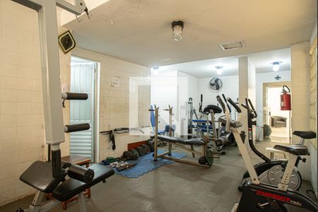 Apartamento para alugar com 37m², 1 quarto e 1 vaga Apartamento para alugar com 37m², 1 quarto e 1 vagaÁrea comum - Academia