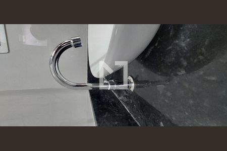 Casa à venda com 150m², 3 quartos e 3 vagasBanheiro 2