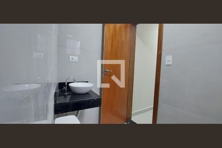 Casa à venda com 150m², 3 quartos e 3 vagasBanheiro 2