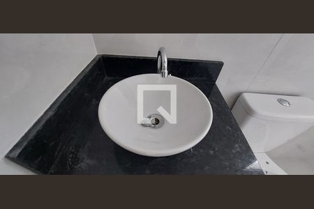 Casa à venda com 150m², 3 quartos e 3 vagasBanheiro Quarto 3 suíte