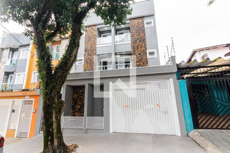 Apartamento à venda com 70m², 3 quartos e 1 vaga Apartamento à venda com 70m², 3 quartos e 1 vagaFachada