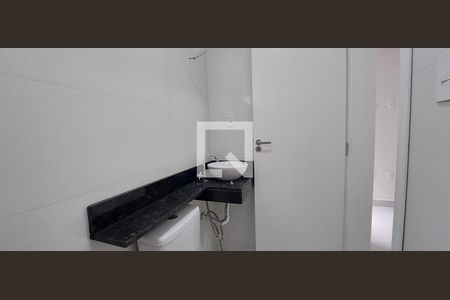 Apartamento à venda com 140m², 3 quartos e 2 vagas Apartamento à venda com 140m², 3 quartos e 2 vagasBanheiro Quarto 1 suíte