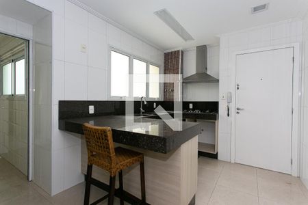 Apartamento para alugar com 170m², 4 quartos e 3 vagas Apartamento para alugar com 170m², 4 quartos e 3 vagasCozinha
