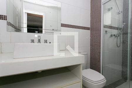 Apartamento para alugar com 170m², 4 quartos e 3 vagas Apartamento para alugar com 170m², 4 quartos e 3 vagasBanheiro da Suíte 1