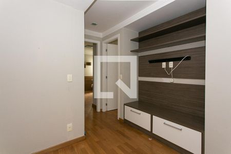 Apartamento para alugar com 170m², 4 quartos e 3 vagas Apartamento para alugar com 170m², 4 quartos e 3 vagasCorredor
