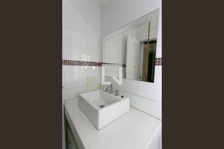 Apartamento para alugar com 170m², 4 quartos e 3 vagas Apartamento para alugar com 170m², 4 quartos e 3 vagasBanheiro da Suíte 1