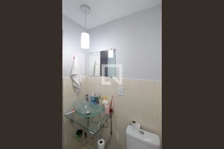 Apartamento à venda com 55m², 2 quartos e 1 vagaBanheiro Social